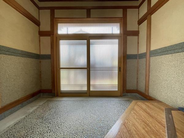 新発田市御幸町2丁目 玄関 