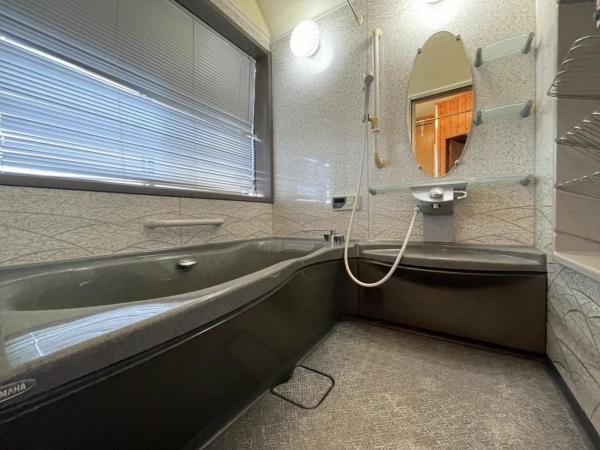 新発田市御幸町2丁目 浴室 