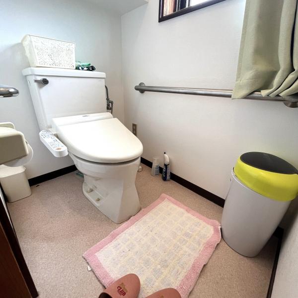 三条市西四日町1丁目 トイレ 