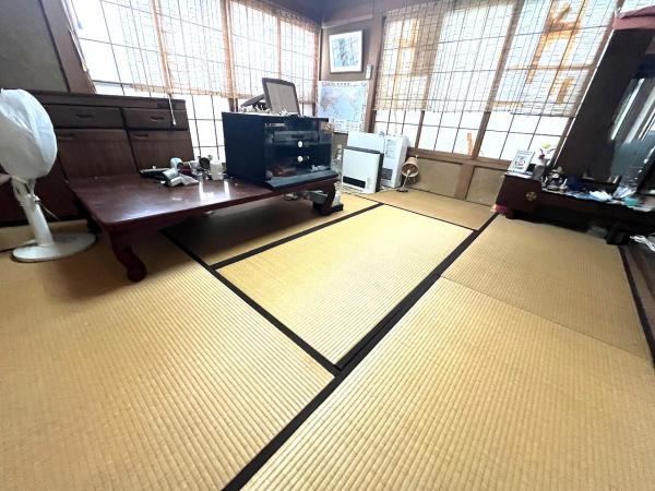 三条市西四日町1丁目 和室