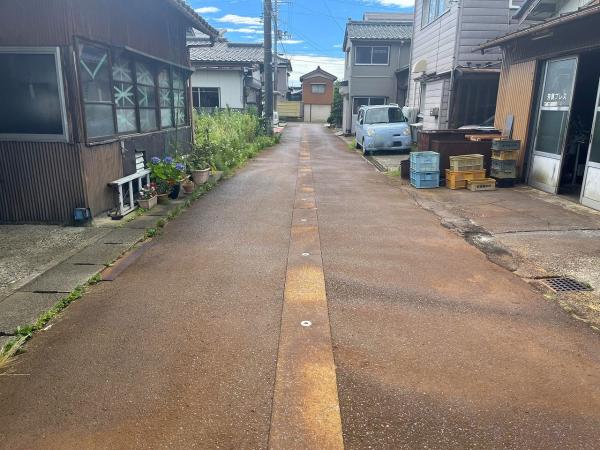 燕市燕 前面道路含む現地写真 