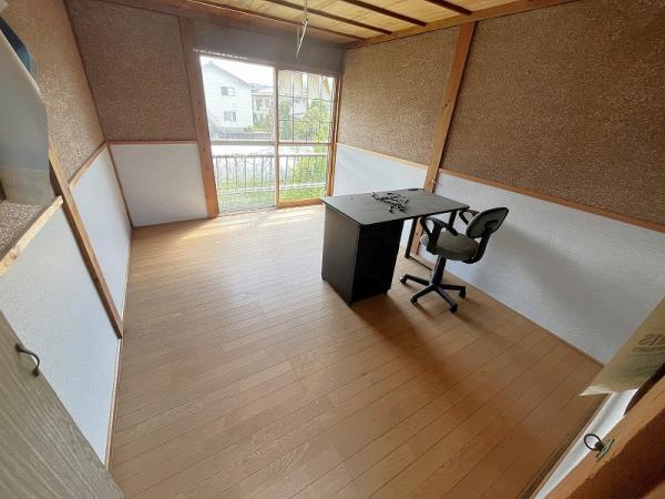 三条市中新 洋室