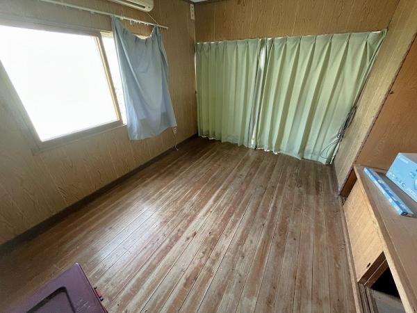 三条市中新 洋室