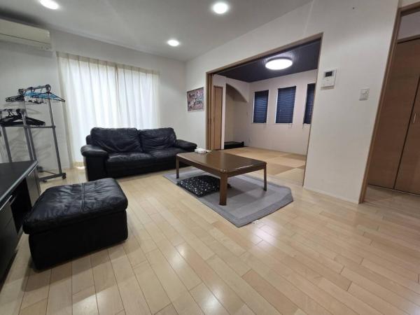 中古戸建 三条市石上２丁目 JR弥彦線北三条駅 2,350万円