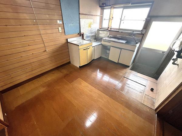 三条市西大崎3丁目 