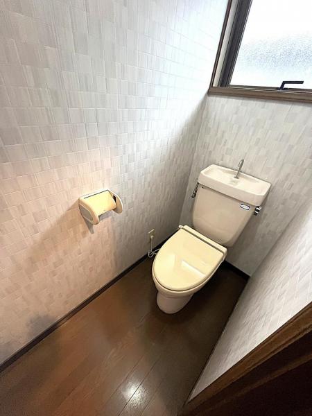 三条市西大崎1丁目 トイレ 