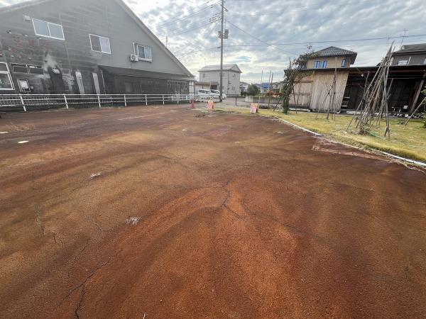 燕市下粟生津 駐車場 