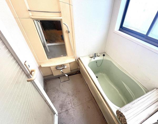 三条市新光町 浴室 