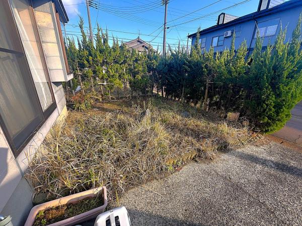 三条市新光町 庭 