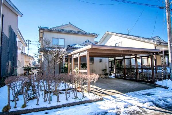 中古戸建 柏崎市藤元町 JR越後線東柏崎駅 980万円