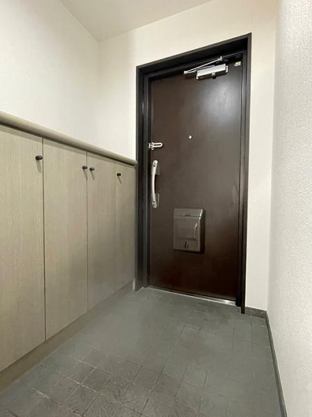 ダイアパレス平安通 玄関 