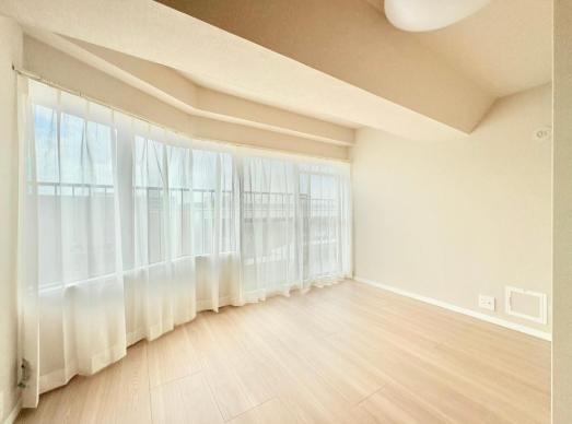 ライオンズマンション東白壁 洋室