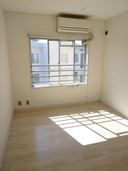 鳴子ハイツ北棟 洋室