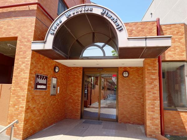 ライオンズマンション甚目寺 エントランス 