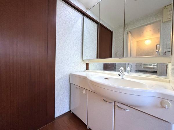 グリーンヒル高砂町 洗面台・洗面所 