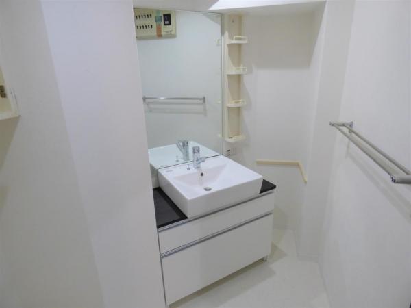 グリーンヒル中島中央 洗面台・洗面所 