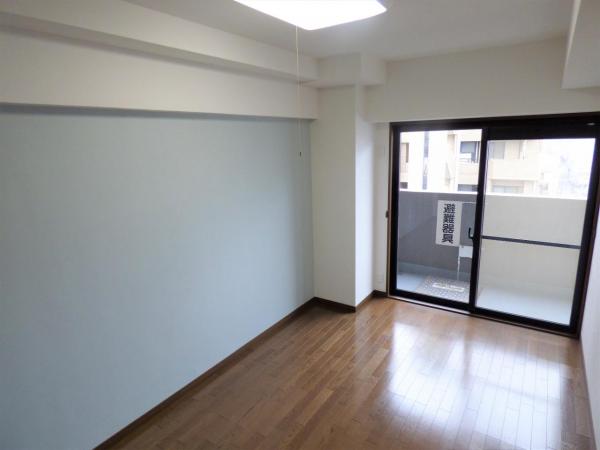 グリーンヒル中島中央 洋室