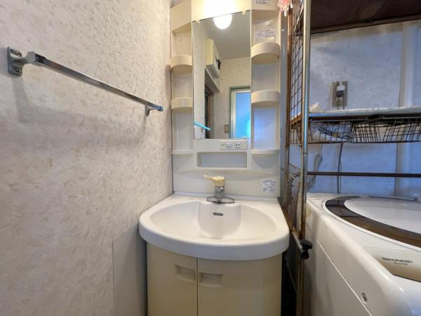 リバーサイド春日 洗面台・洗面所 