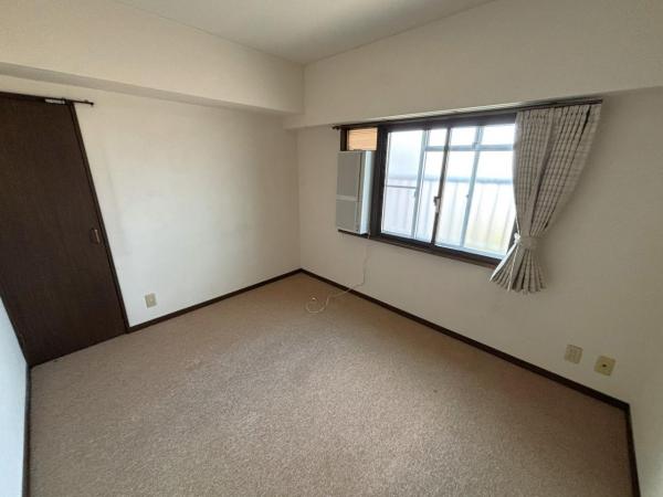 アンピール牧 洋室