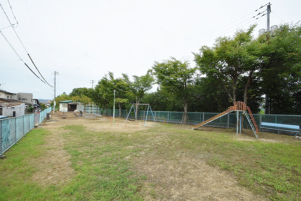 半田山ハイツ第1遊園地