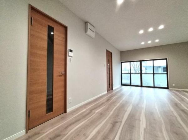 岡山市中区兼基 リビング 