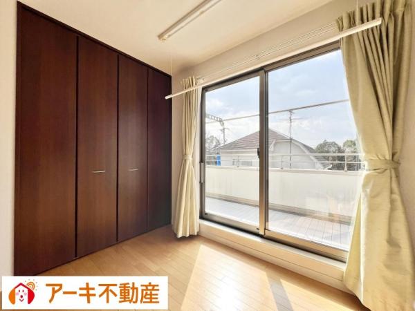 岡山市中区円山 洋室