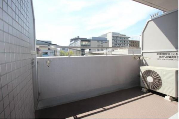 中古マンション 岡山市北区中山下２丁目 山陽本線岡山駅 478万円