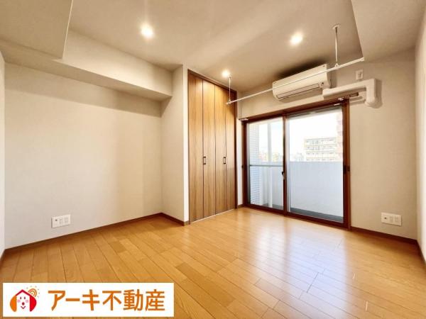 ローレルコートアネスト医大前 洋室