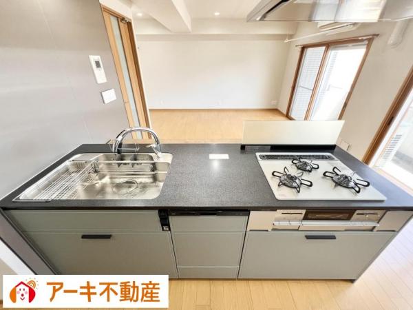 ローレルコートアネスト医大前 キッチン 