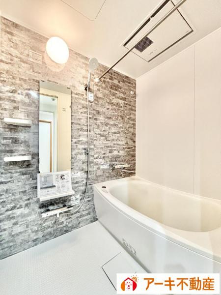 ローレルコートアネスト医大前 浴室 