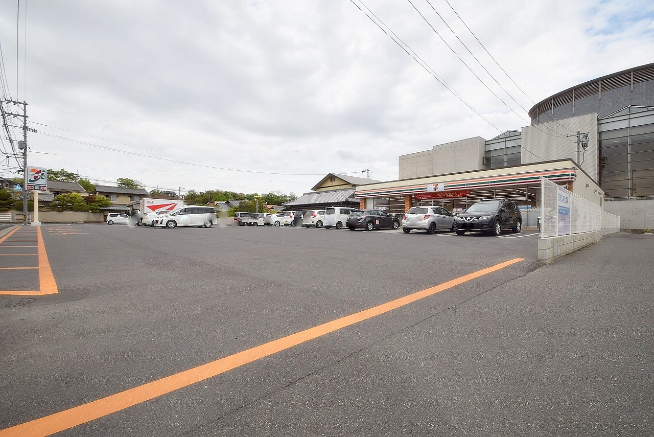 セブンイレブン 岡山妹尾西店