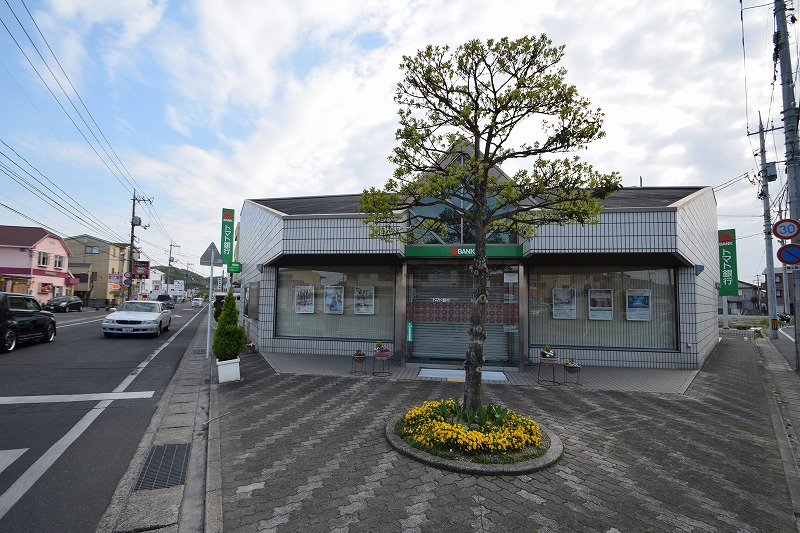 トマト銀行 竜操支店