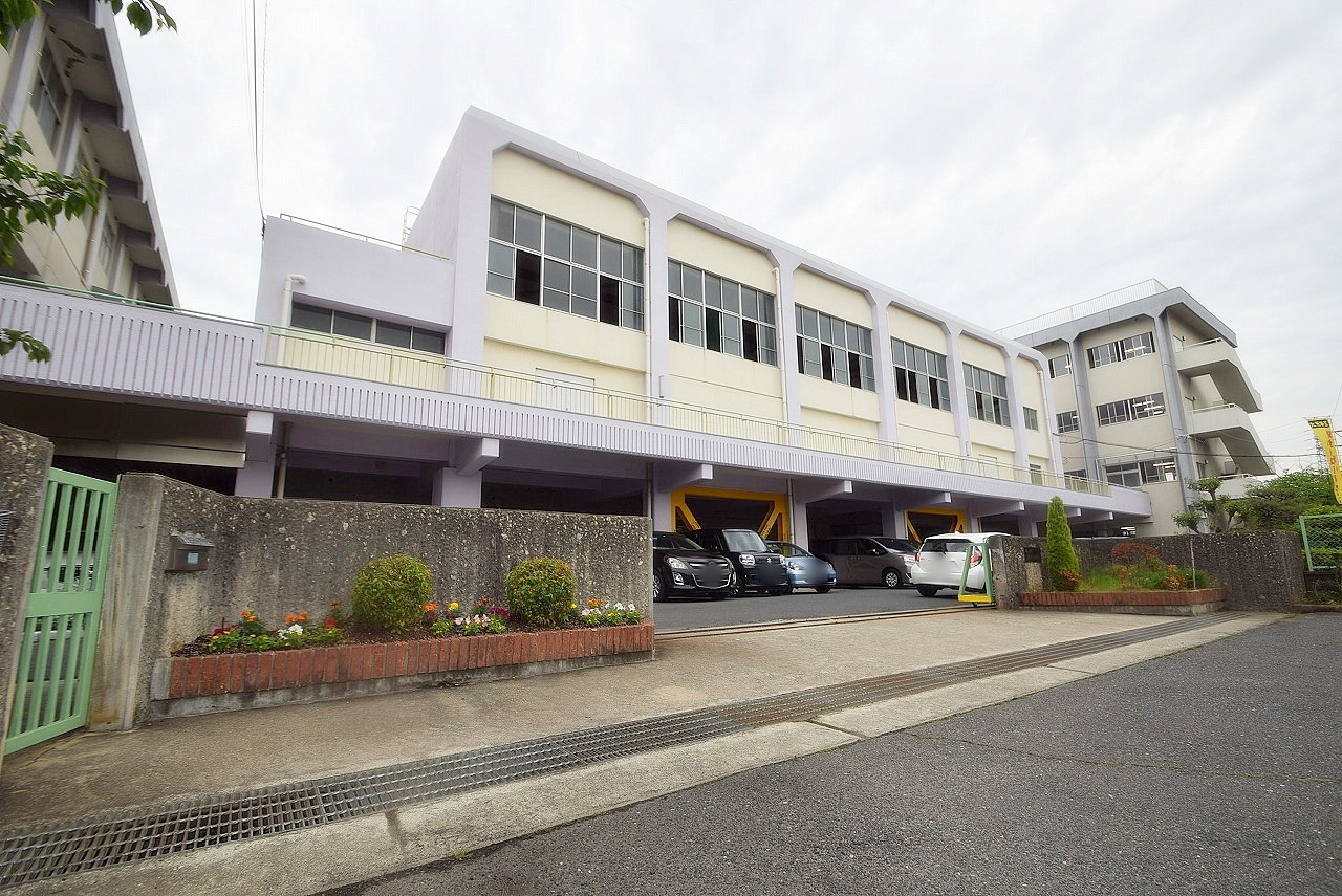 岡山市立大元小学校