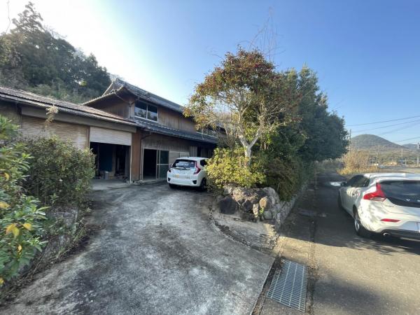 中古戸建 諫早市飯盛町久保300 、301-1 JR長崎本線諫早駅 890万円
