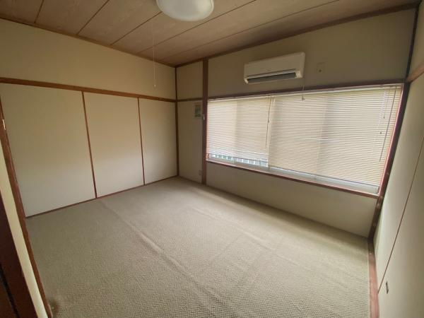 館山市犬石　平砂浦海岸まで歩いて6分、海近くのサーフィン拠点として 和室