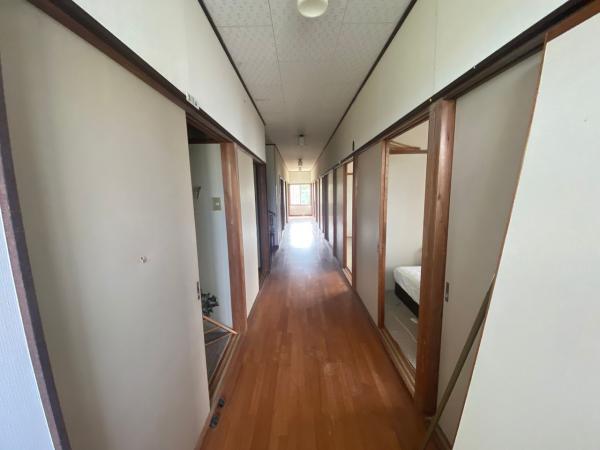 館山市犬石　平砂浦海岸まで歩いて6分、海近くのサーフィン拠点として その他