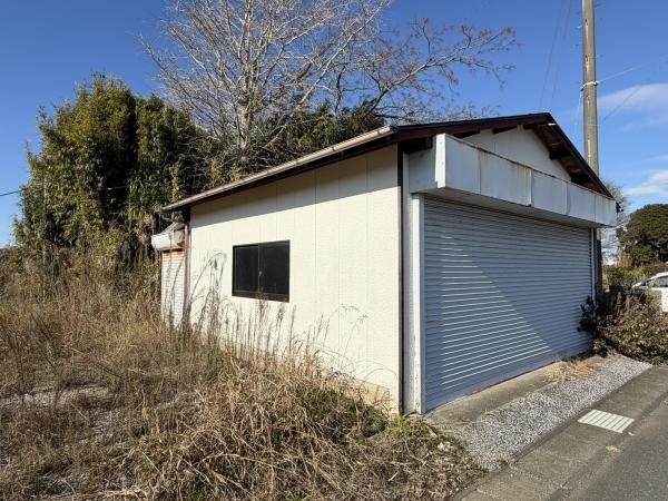 土地 館山市下真倉151-1 JR内房線館山駅 500万円