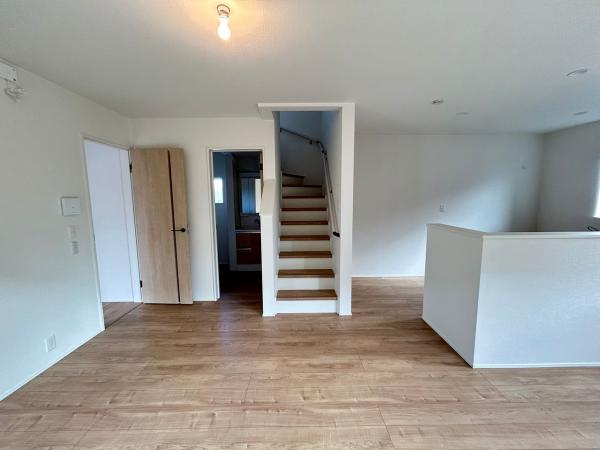 館山市館山　新築戸建　2号棟 リビングダイニング