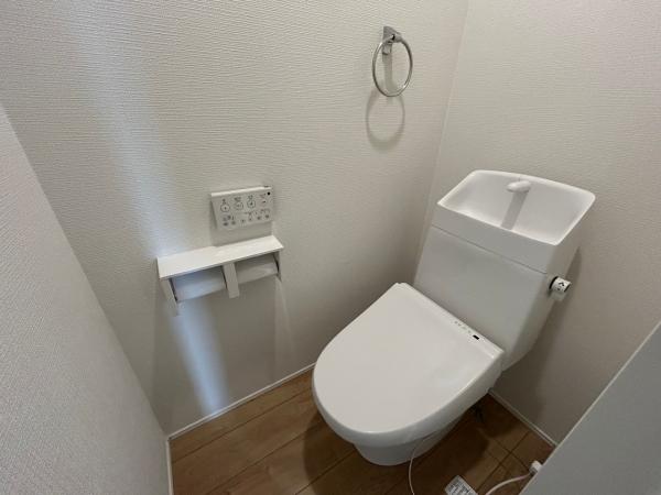 館山市館山　新築戸建　2号棟 トイレ 