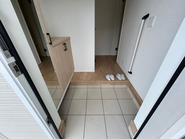 館山市館山　新築戸建　2号棟 玄関 