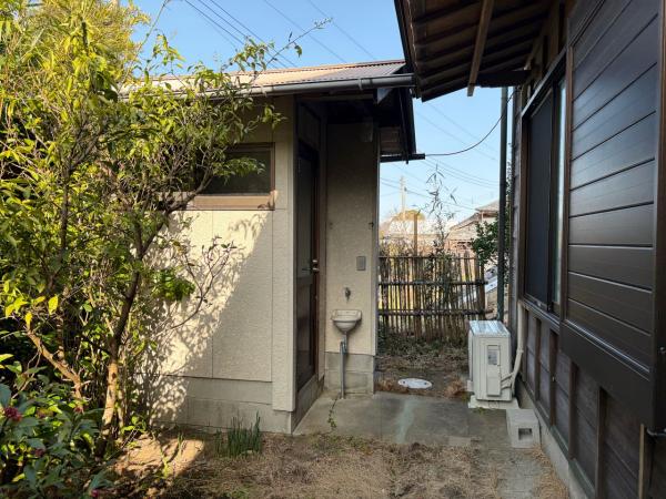 中古戸建 館山市加賀名28 JR内房線館山駅 1,500万円
