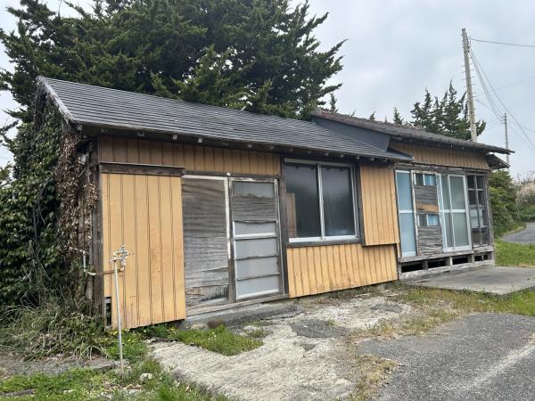 土地 南房総市白浜町滝口4474-1 JR内房線館山駅 130万円