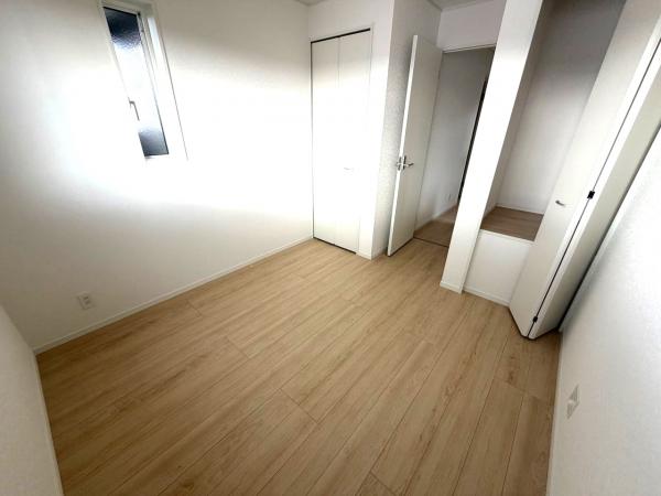 館山市館山　新築戸建　第4・2号棟　　≪完成見学会6.27・28開催≫ 洋室