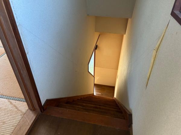中古戸建 館山市見物526-4 JR内房線館山駅 700万円