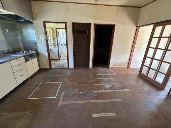 中古戸建 館山市見物526-4 JR内房線館山駅 700万円