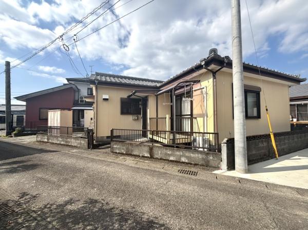 中古戸建 都城市郡元町 JR日豊本線都城駅 650万円
