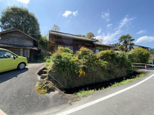 EB0036　えびの市西長江浦　中古戸建 現地外観写真 