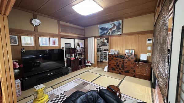 中古戸建 秋田市金足小泉字潟向 JR奥羽本線追分駅 2,980万円