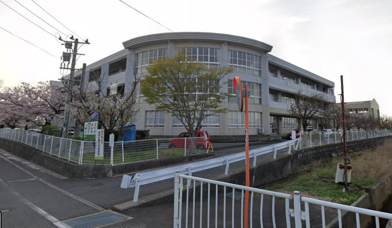 秋田市立飯島中学校
