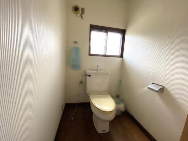 1864　山本郡藤里町大沢字滝の沢出口 トイレ 